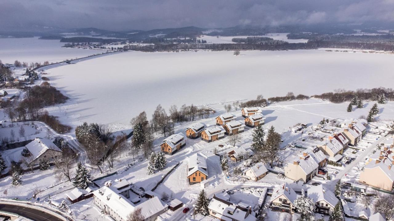 Resort Male Lipno Черна-в-Пошумави Экстерьер фото
