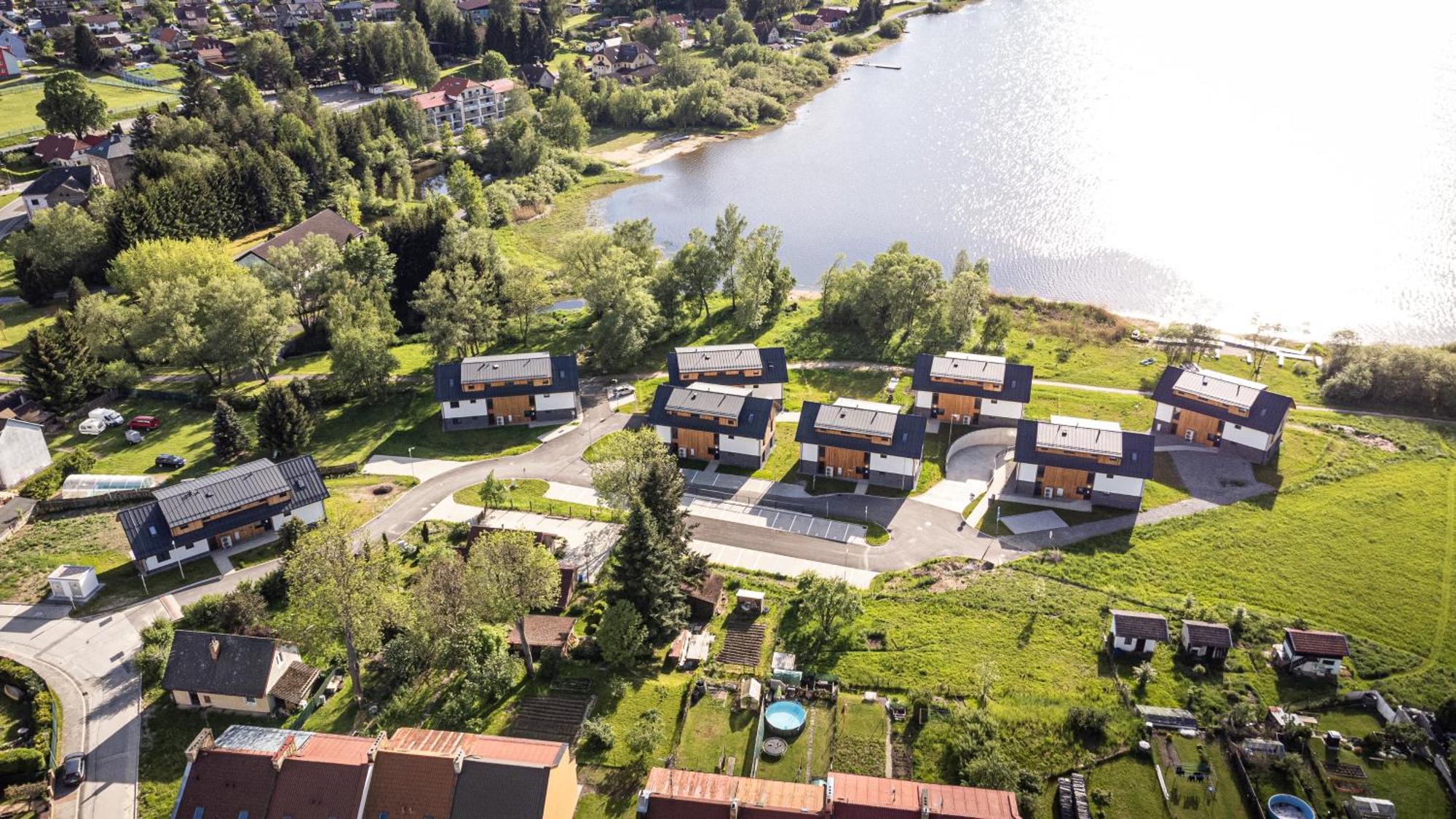 Resort Male Lipno Черна-в-Пошумави Экстерьер фото