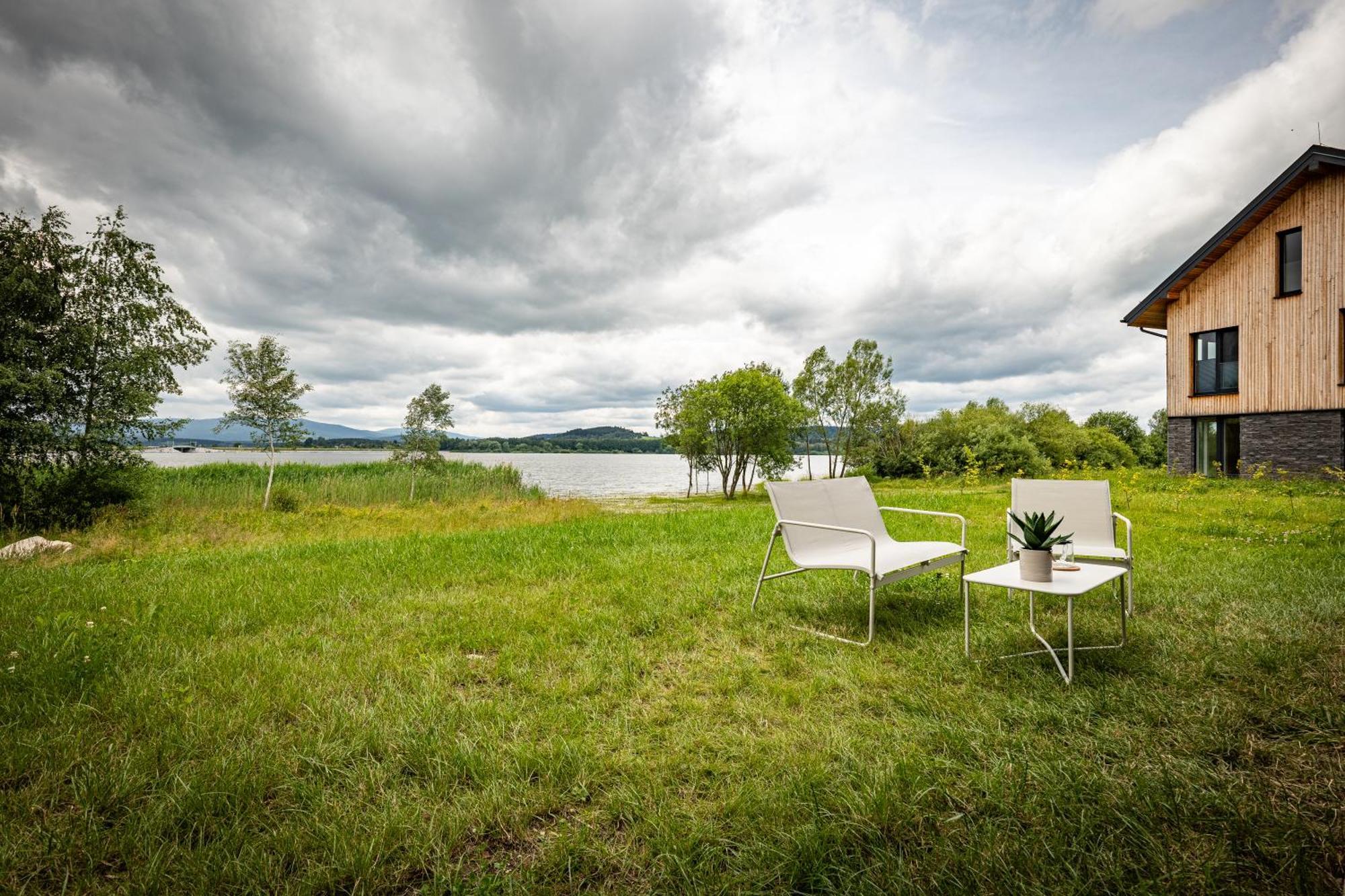 Resort Male Lipno Черна-в-Пошумави Экстерьер фото